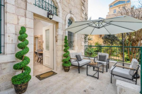 Nina Luxury Apartment